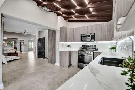 2726 Scott Street Hollywood FL 33020