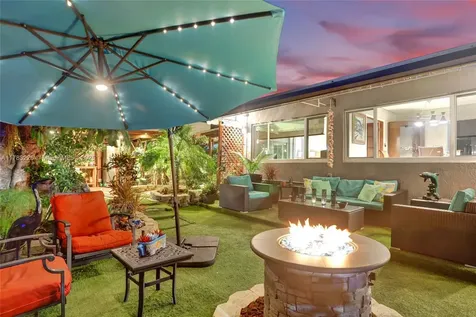 2726 Scott Street Hollywood FL 33020