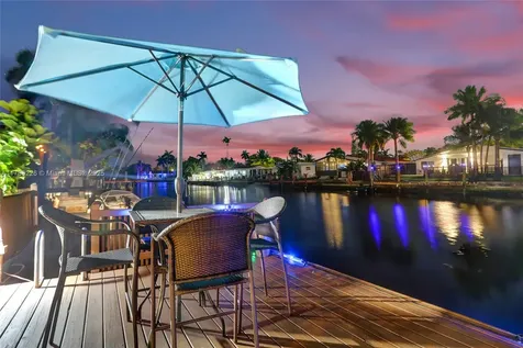 2726 Scott Street Hollywood FL 33020