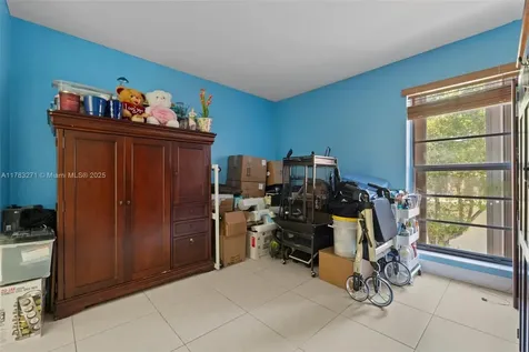4719 NW 7th Street Miami FL 33126