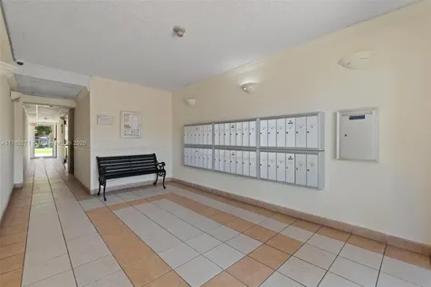 4719 NW 7th Street Miami FL 33126
