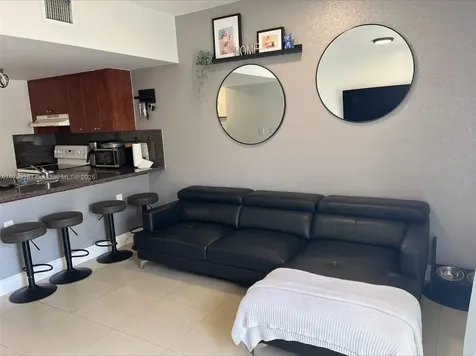 1020 SW 4th Street Miami FL 33130