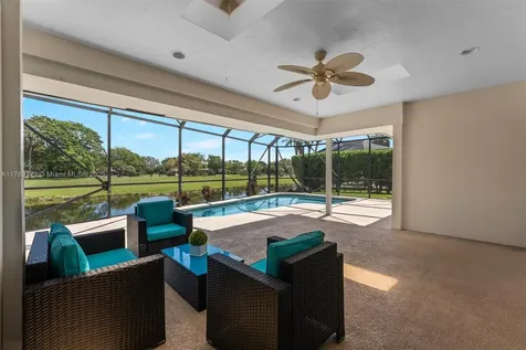 5721 Bayberry Lane Tamarac FL 33319