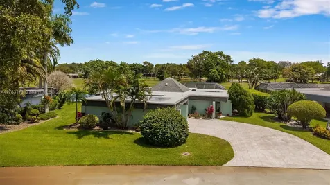 5721 Bayberry Lane Tamarac FL 33319