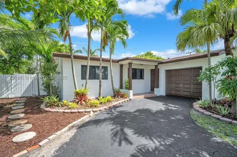 11310 NW 35th Street Sunrise FL 33323