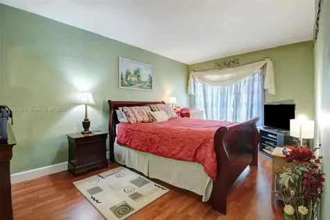 8704 SW 103rd Avenue Miami FL 33173