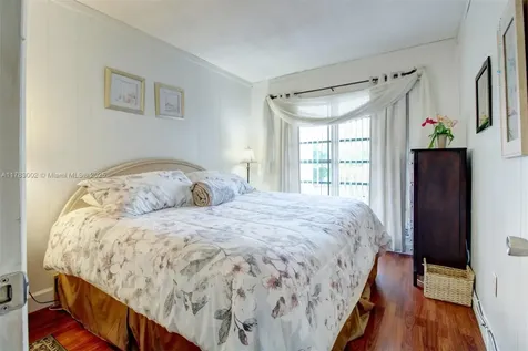 8704 SW 103rd Avenue Miami FL 33173