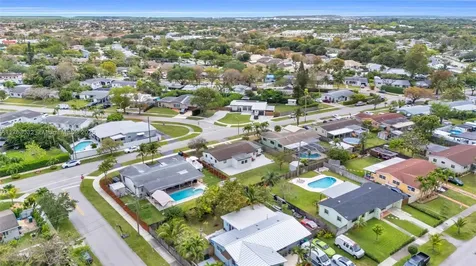 9365 Nassau Drive Cutler Bay FL 33189