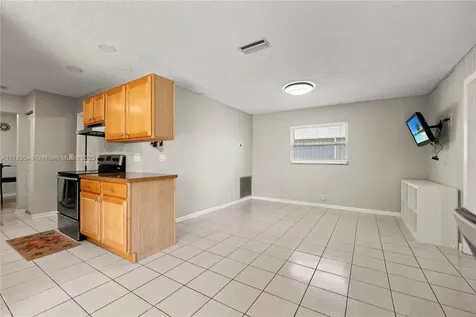 4900 NW 13th Terrace Deerfield Beach FL 33064