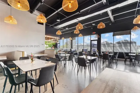 10648 Fountainbleau Boulevard Miami FL 33172