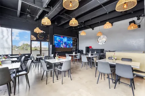 10648 Fountainbleau Boulevard Miami FL 33172