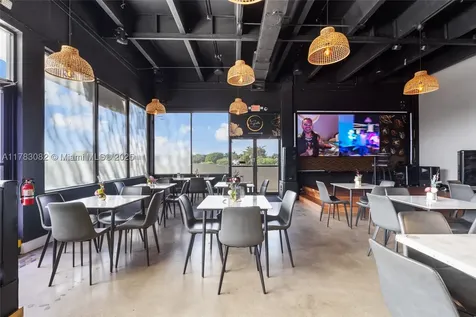 10648 Fountainbleau Boulevard Miami FL 33172