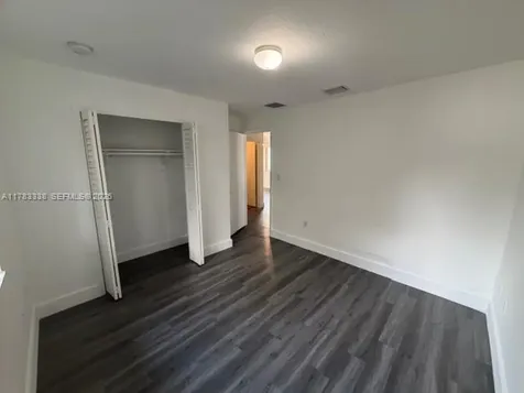 580-590 NW 58th Street Miami FL 33127