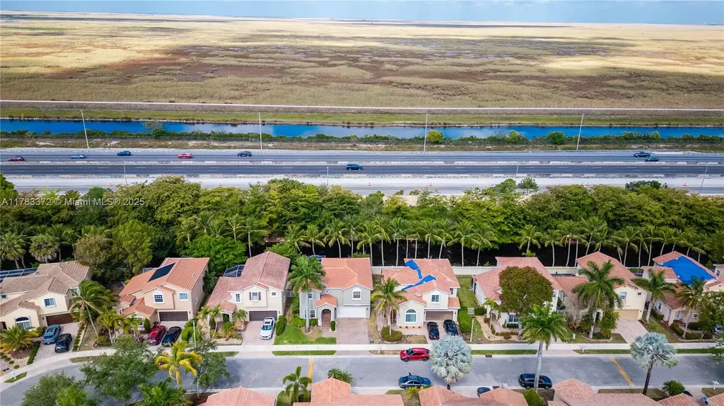 922 NW 127th Avenue Coral Springs FL 33071