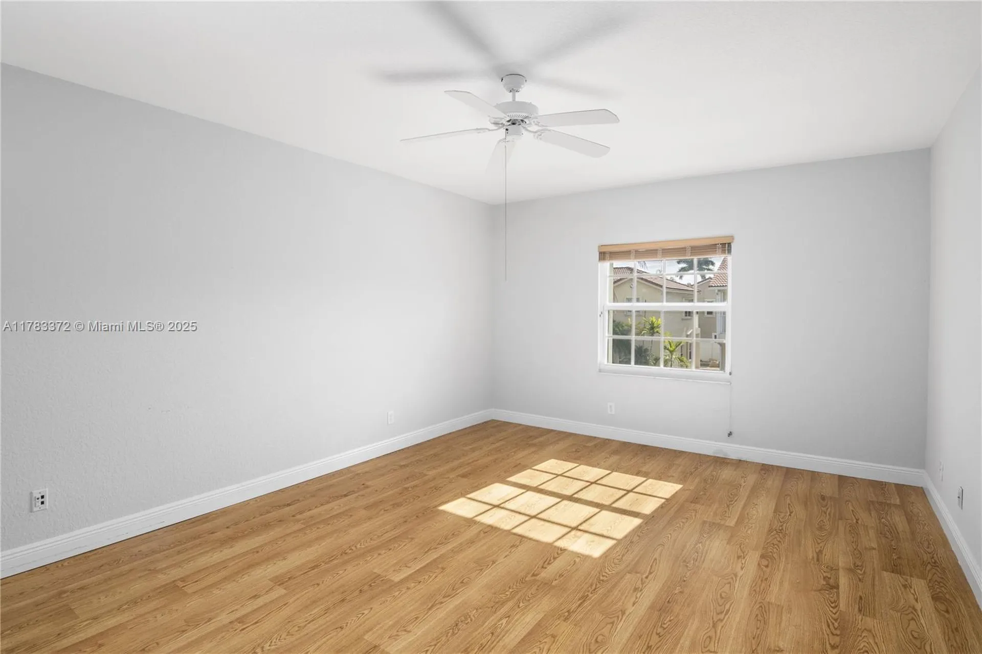 922 NW 127th Avenue Coral Springs FL 33071