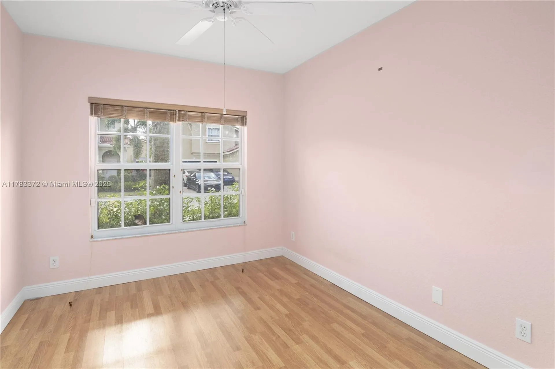 922 NW 127th Avenue Coral Springs FL 33071