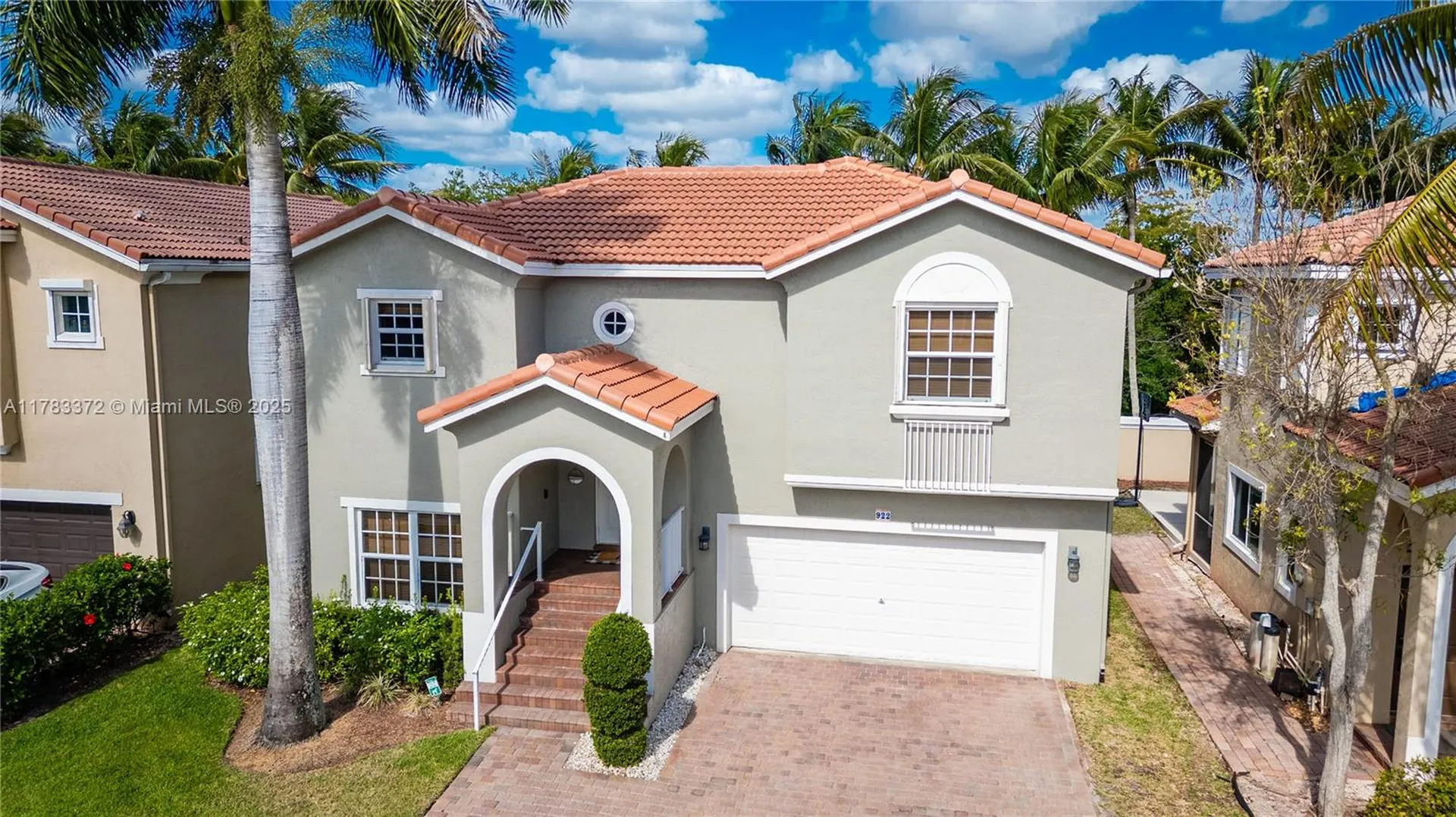 922 NW 127th Avenue Coral Springs FL 33071