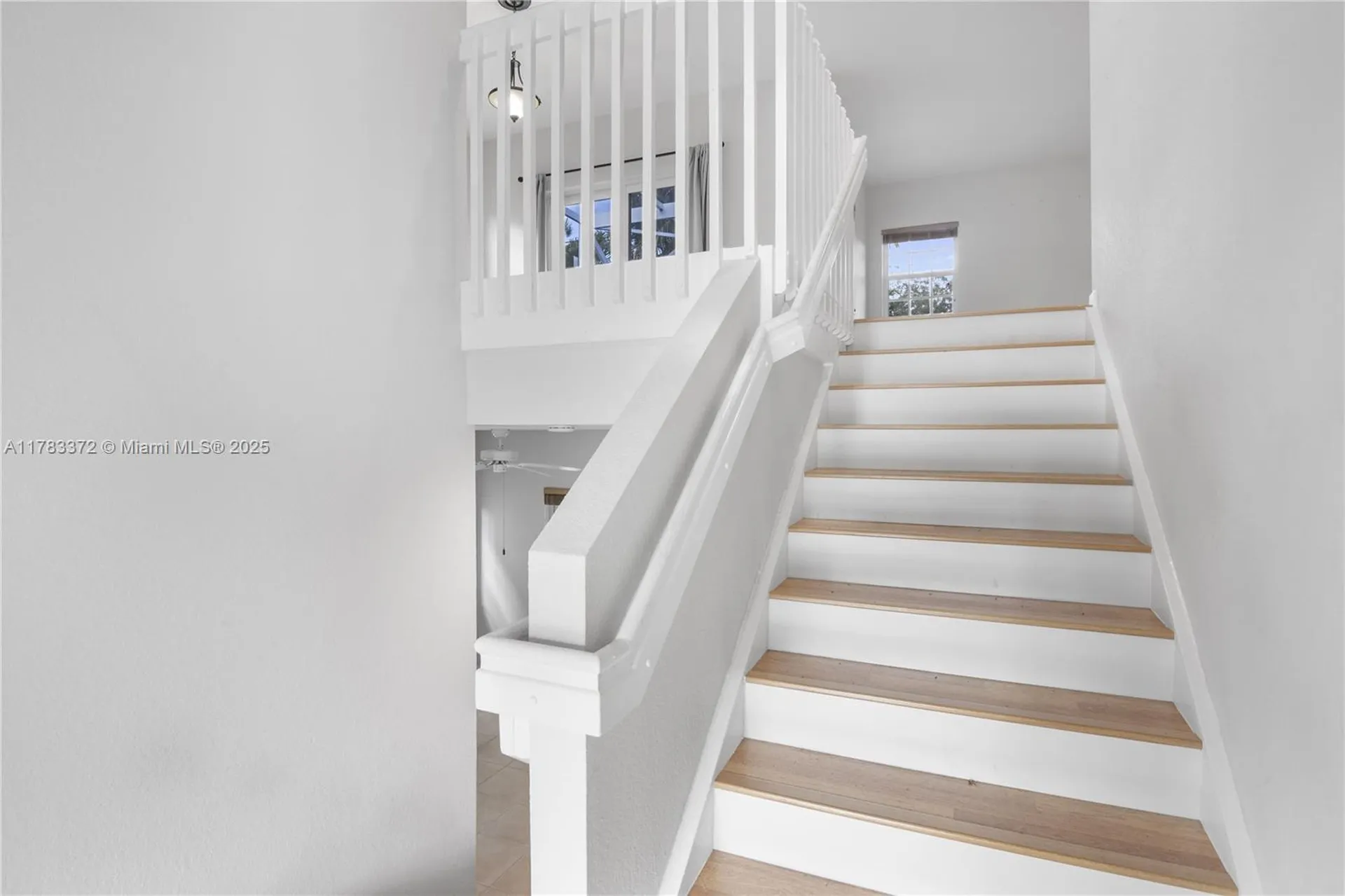 922 NW 127th Avenue Coral Springs FL 33071