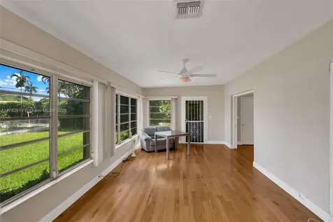 10643 NE 11th Avenue Miami Shores FL 33138