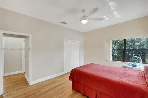 10643 NE 11th Avenue Miami Shores FL 33138