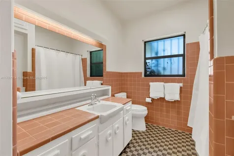 10643 NE 11th Avenue Miami Shores FL 33138