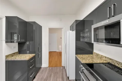 10643 NE 11th Avenue Miami Shores FL 33138
