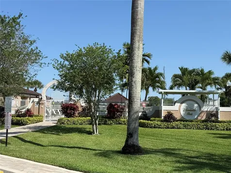 19851 NW 82nd Court Hialeah FL 33015