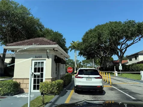 19851 NW 82nd Court Hialeah FL 33015