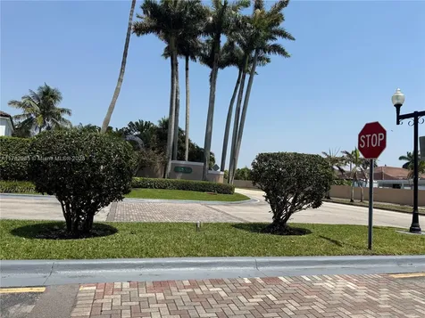 19851 NW 82nd Court Hialeah FL 33015