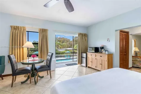 Key Largo FL 33037