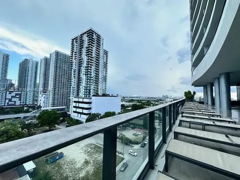 1600 NE 1st Avenue Miami FL 33132