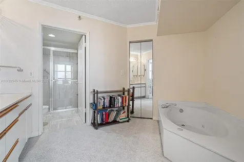 19195 NE 36th Court Aventura FL 33180