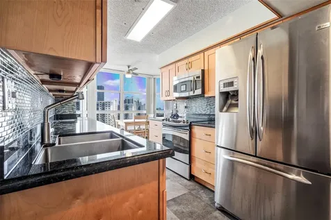 19195 NE 36th Court Aventura FL 33180