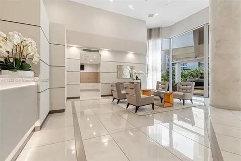 19195 NE 36th Court Aventura FL 33180