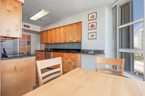 19195 NE 36th Court Aventura FL 33180