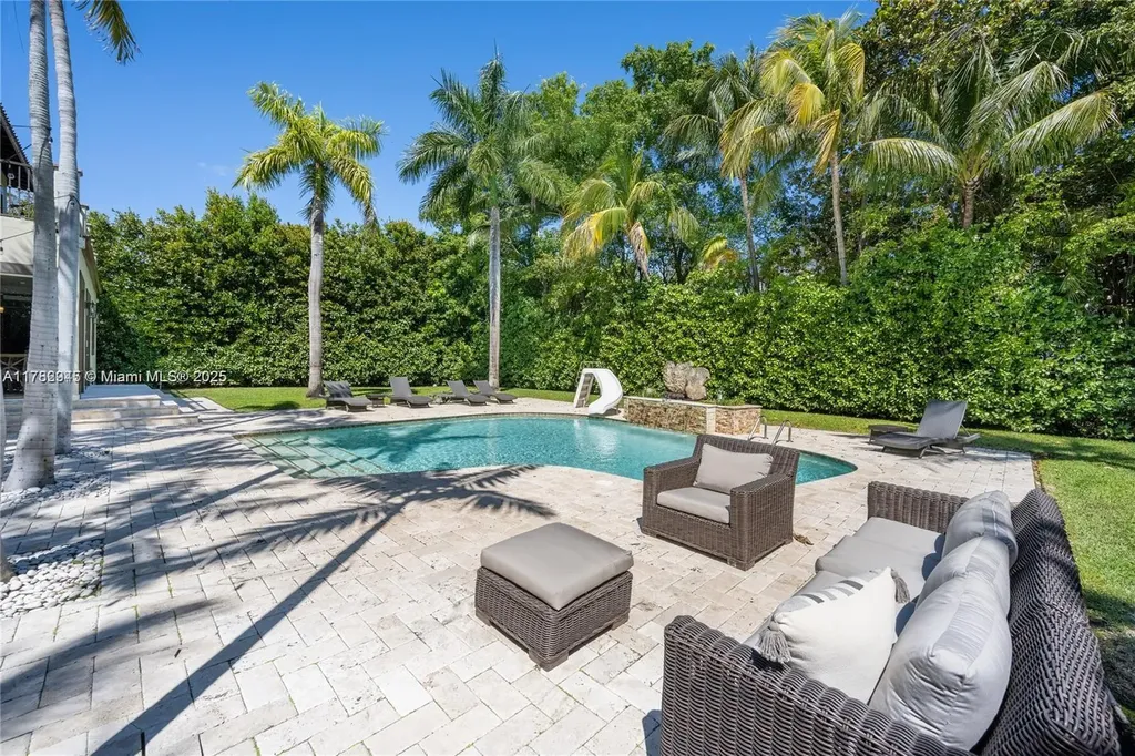 31 Island Drive Key Biscayne FL 33149