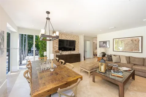 31 Island Drive Key Biscayne FL 33149