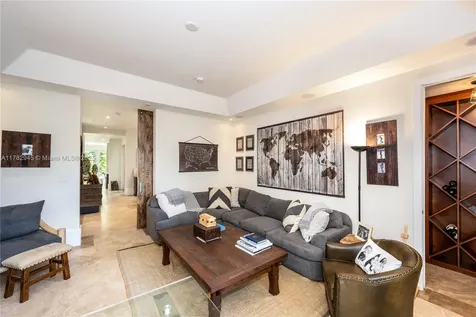 31 Island Drive Key Biscayne FL 33149