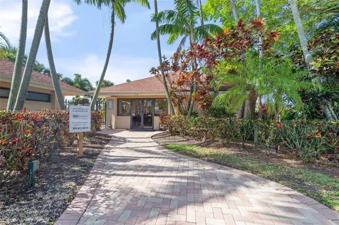 855 Blue Ridge Circle West Palm Beach FL 33409