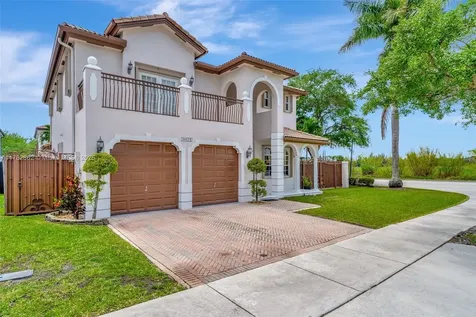 16674 SW 61st Lane Miami FL 33193