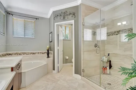 16674 SW 61st Lane Miami FL 33193