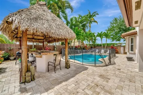 16674 SW 61st Lane Miami FL 33193
