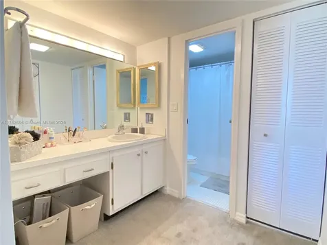 100 Bayview Drive Sunny Isles Beach FL 33160