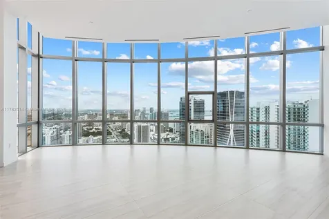 851 NE 1st Avenue Miami FL 33132