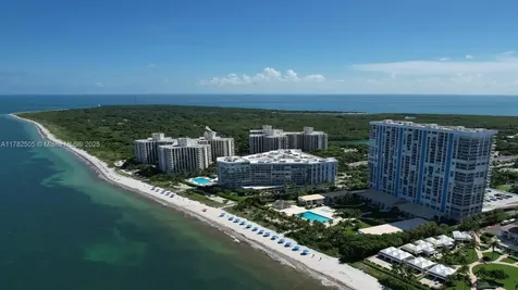 881 Ocean Drive Key Biscayne FL 33149