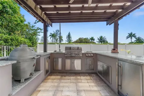 19840 NW 9th Drive Pembroke Pines FL 33029