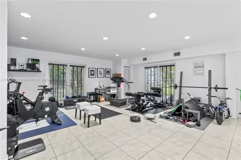 8350 SW 98 Th Street Miami FL 33156