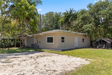8350 SW 98 Th Street Miami FL 33156