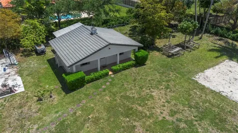 8350 SW 98 Th Street Miami FL 33156