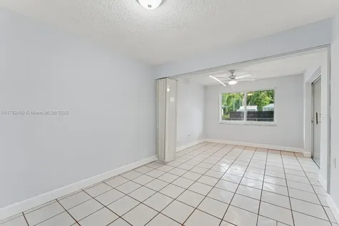 195 NE 164th Street Miami FL 33162